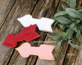 Small Wood Heart Arrow,  Heart Tray Decor, Valentine Decor, Rustic Valentine, A106