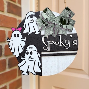 3D Layered Ghost Door Hanger: Handmade Halloween Wood Sign