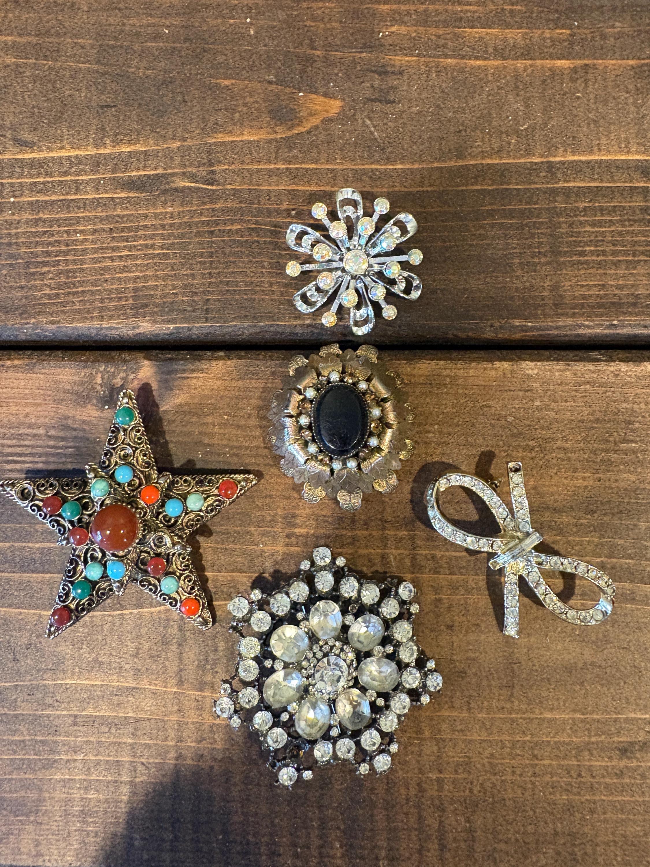 lot de bijoux anciens et vintage/diy Project/need Repair