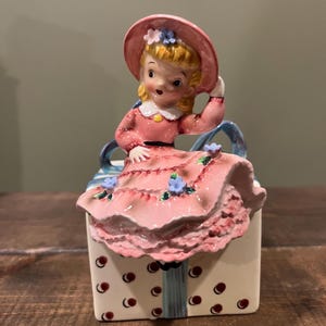 Vintage Lefton Southern Girl Figurine Sitting on a Polka Dot Present c1957 Wall Pocket Planter