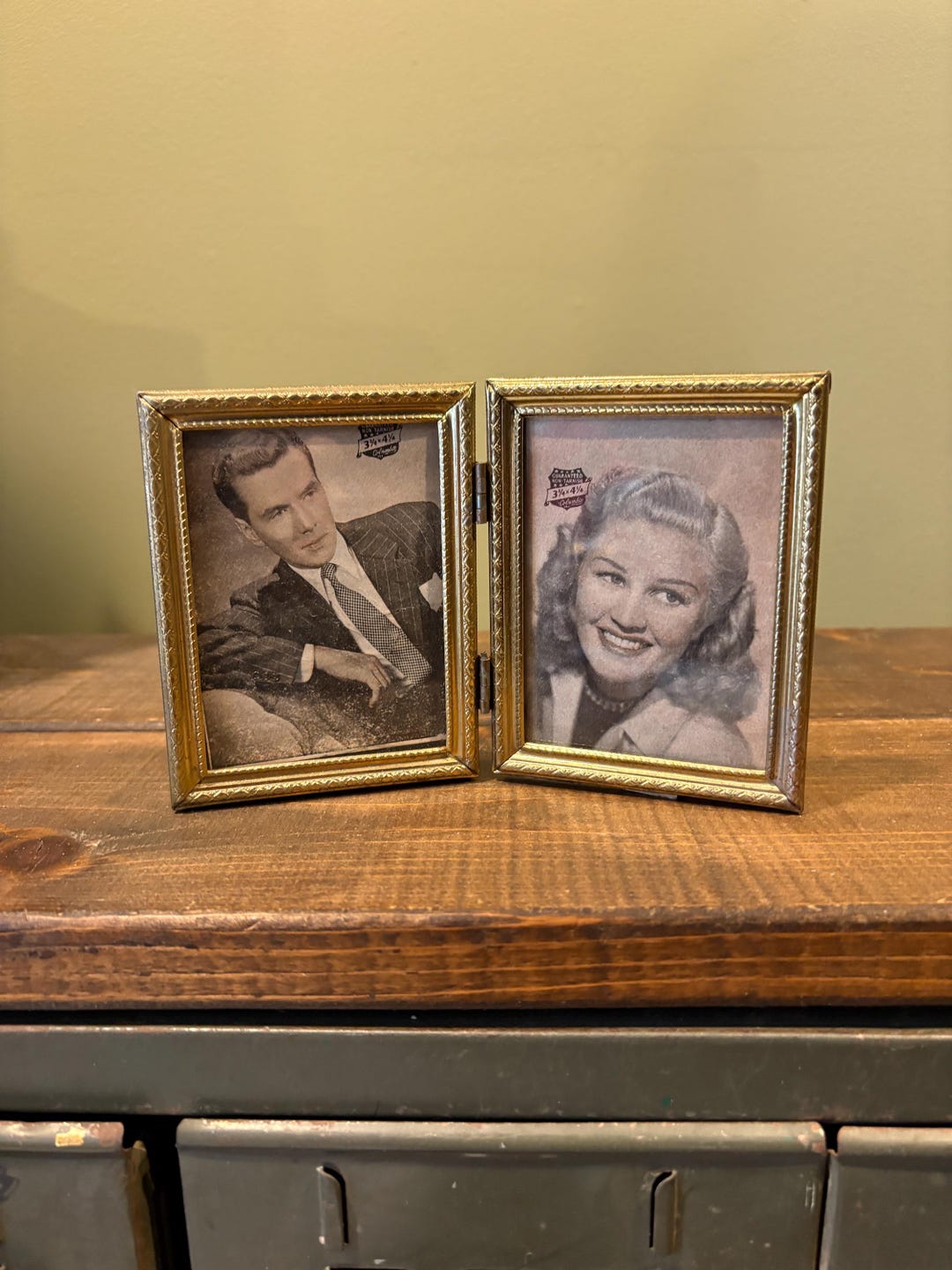 Vintage Gold Tone Bi-fold Photo Frame, Hinged Double Picture Frame - Etsy