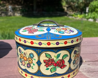 Beautiful Vintage Gray Dunn Textured Biscuit Tin with Lid and Handle  Great for Sewing Notions, Storage or Display