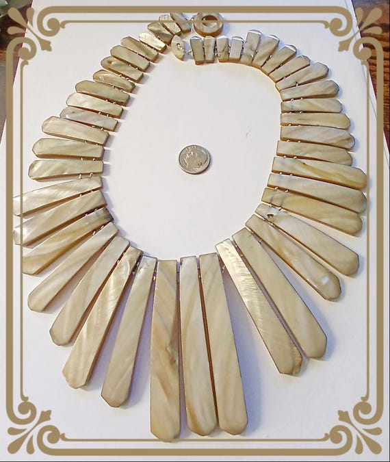 Unique Statement Shell Necklace -Wow - image 3