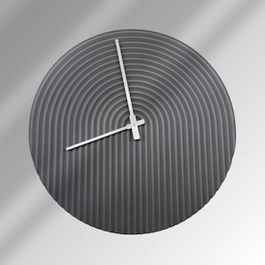 Contemporary Wall Clock – Geometric Circle Design for Elegant Interiors