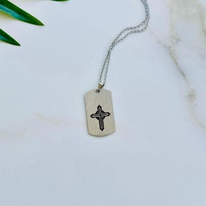 Men's Cross Necklace – Engraved Army Dog Tag Stainless Steel – Father's Day Gift from Son or Daughter – Birthday Gift for Him, Military Tag