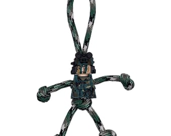 Ręcznie robiony brelok z żołnierzem armii, kamuflaż leśny, towarzysz z linki spadochronowej, brelok, kółko do kluczy