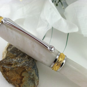 Wedding Guest Book Pen 22kt Shimmering White Pearl Writing Pen with Swarovski Crystal Inlay FREE Engraving image 3
