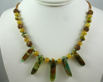 Necklace with stone dagger beads and yellow jade, yellow and turquoise stone necklace