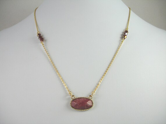 Simple red stone necklace clearance