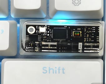 Tecla artesanal de resina y metal con circuito impreso Cyberpunk: Juego de teclas personalizadas para teclados mecánicos