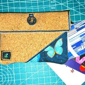 Hübsche Schmetterlings-Korkbrieftasche / Hübsche Korkbrieftasche / Schlanke Brieftasche / Hübsche Vegane Brieftasche / Vegane Lederbrieftasche / Korklederbrieftasche /