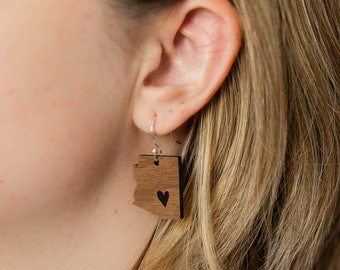 Arizona Shape Dangle Earring - Engraved Walnut Wood