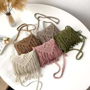 Sac à bandoulière bohème en macramé - Sac à main en coton tissé, petit sac à main de voyage d'été avec pampille pour femme