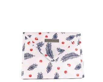 Small Reusable Gift Bag: Eco-Friendly Magnetic Closure (9.5 x 7.5 x 4.5)