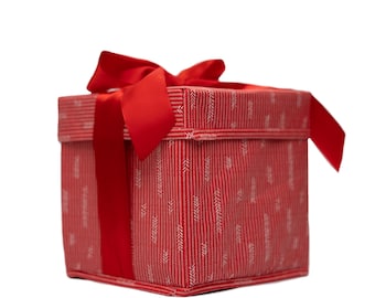 Small Reusable Gift Box: Eco-Friendly Fabric Wrap with Ribbon