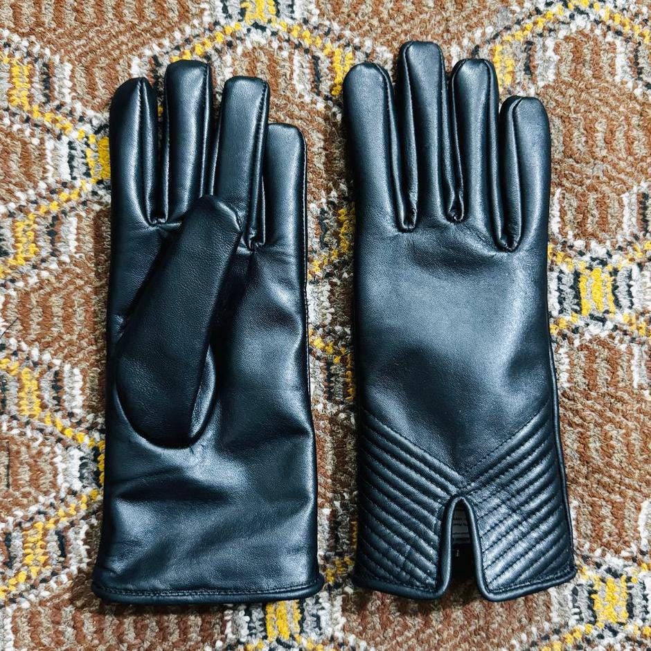 Black Leather women's Dress Gloves: Elegant Lined Winter Fashion