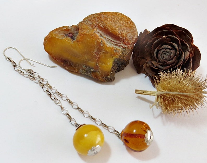 Great gift. Fashion earrings large balls Extravogant long silver earrings Baltic amber 100/% multicolored amber