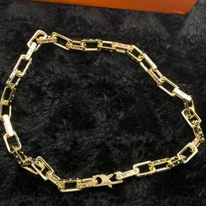 Louis Vuitton Gold Box Chain Necklace