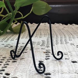 20 pk Medium Black Wire MINI  Easel Holder FOR 6&quot; x 4&quot;  Wedding Table Numbers  Name Photos Card Art Holders