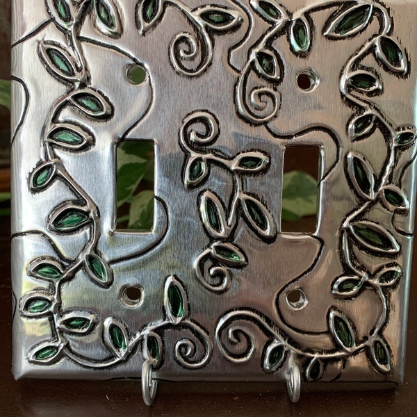 Leaves Leaf Green Silver Metal Double Toogle switch plate Switchplate Light Switch Cover