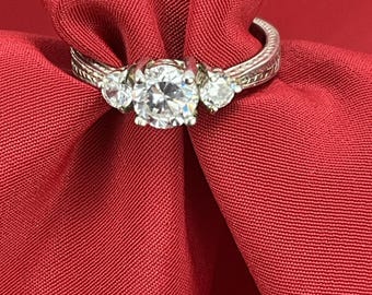 Sterling Silver 925 NF With 5mm Solitaire CZ Ring Size 7.5