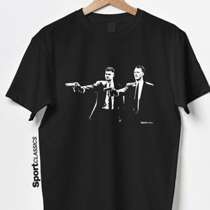 Maglietta in stile Pulp Fiction di Bruno Guimaraes e Dan Burn / Maglietta del Newcastle / Maglietta del Newcastle / Regalo di Natale per i tifosi del Newcastle immagine 1
