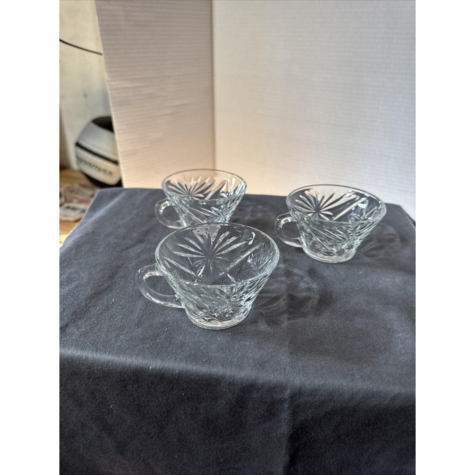 Saladier pour punch en verre - France
