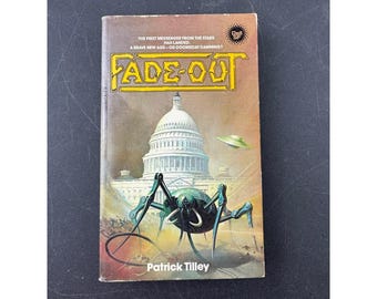 Desvanecimiento de la novela de ciencia ficción Patrick Tilley 1977 Dell Book Paperback