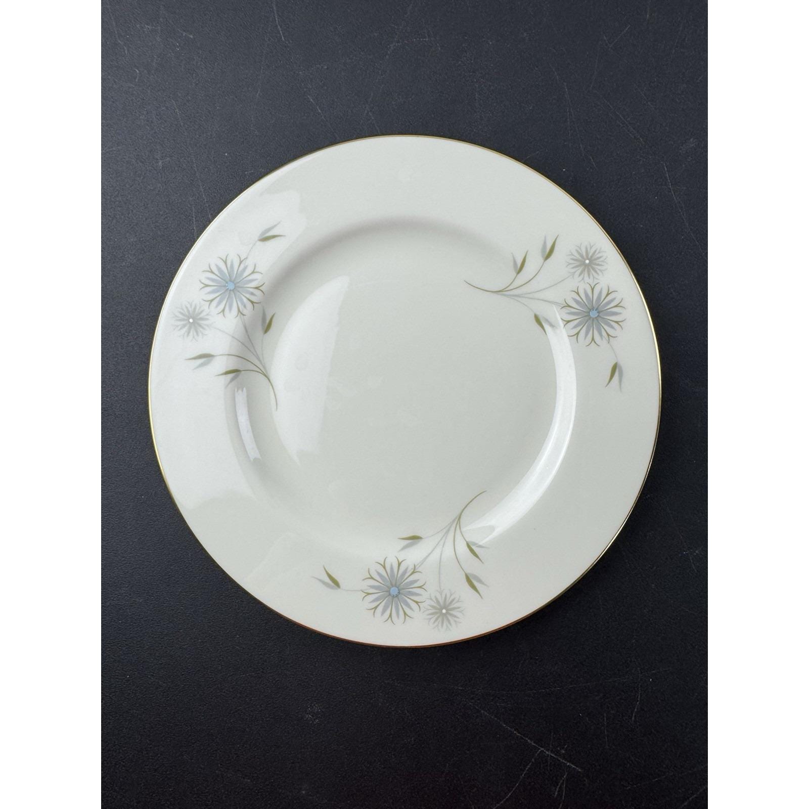 Haviland スミレ柄シリーズ 、サラダ(ケーキ)皿6枚セット Haviland USA Laserre Salad Plates Floral Gold Trim Set of 3 - Etsy