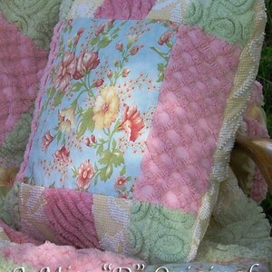 Pillow Faded Memories and Vintage Chenille image 4