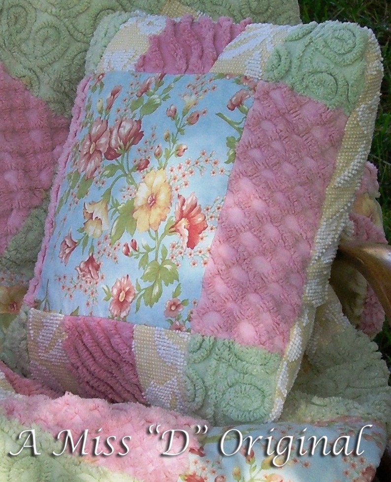 Pillow Faded Memories and Vintage Chenille image 4