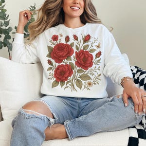 Vintage Cottage Core Roses Sweatshirt, Oversized Retro Y2k Christian Floral Pullover for Flower Lover Gift, Unisex Comfort Colors Sweatshirt