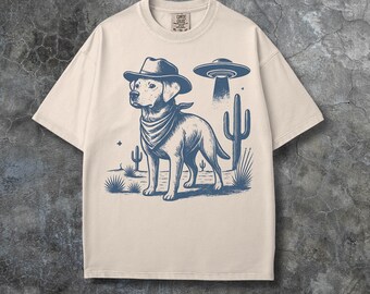 Vintage Labrador Dog Shirt, Retro UFO Cowboy Top for Dog Mom Gift, Funny 90s Western Graphic Tee for Pet Lover Outfit, Comfort Colors Shirt