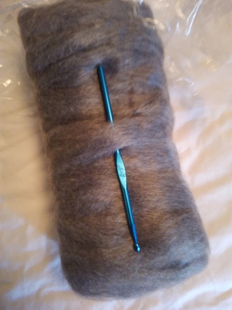 Gray Undyed Pygora Roving 75 yd
