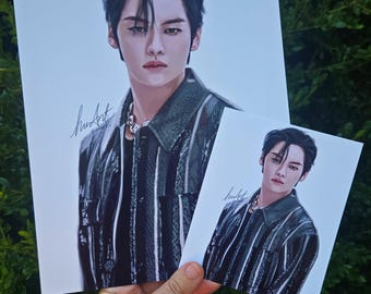 Lee Know (Stray Kids) Portrait Print