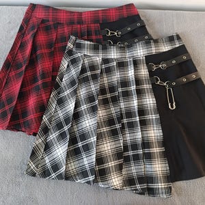 Black gothic skirt Pleated mini skirts Punk Goth mini skirt Gothic clothing  women