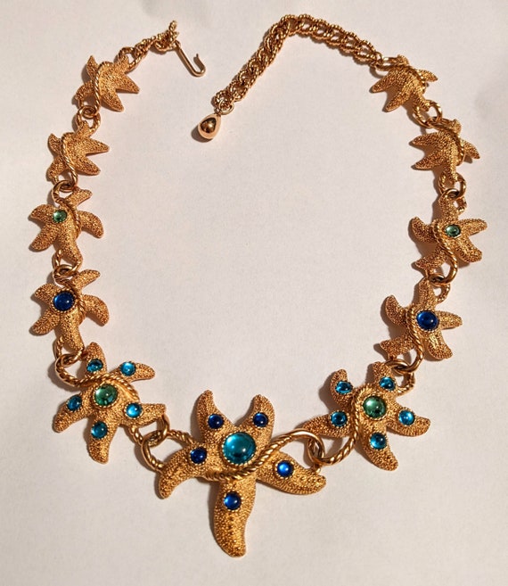 Stunning Vintage Trifari Starfish Necklace - image 6