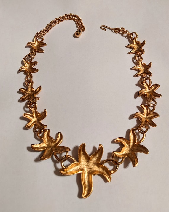 Stunning Vintage Trifari Starfish Necklace - image 7