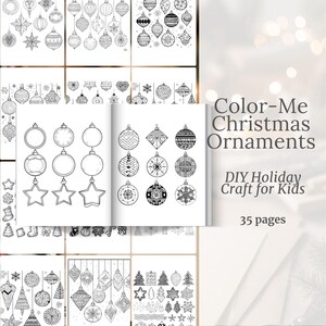 Puede incluir: Un libro para colorear titulado "Color-Me Christmas Ornaments" con 35 páginas, con dibujos lineales detallados de adornos navideños, estrellas y árboles. El libro está diseñado como una manualidad navideña para niños.