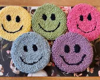 Smiley face mug rug coaster