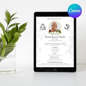 Op de afbeelding: Een digitale tablet toont een herdenkingsaankondiging. Het ontwerp bevat een foto, tekst en bloemmotieven. De tekst luidt "In loving memory of... Shantaben D Shah 1959-2025". Het Canva-logo staat rechtsboven.