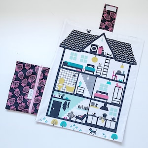 Dollhouse Play Mat - Fold Up Play Mat - on the go play  - Travel Toy -Travel Game - Travel