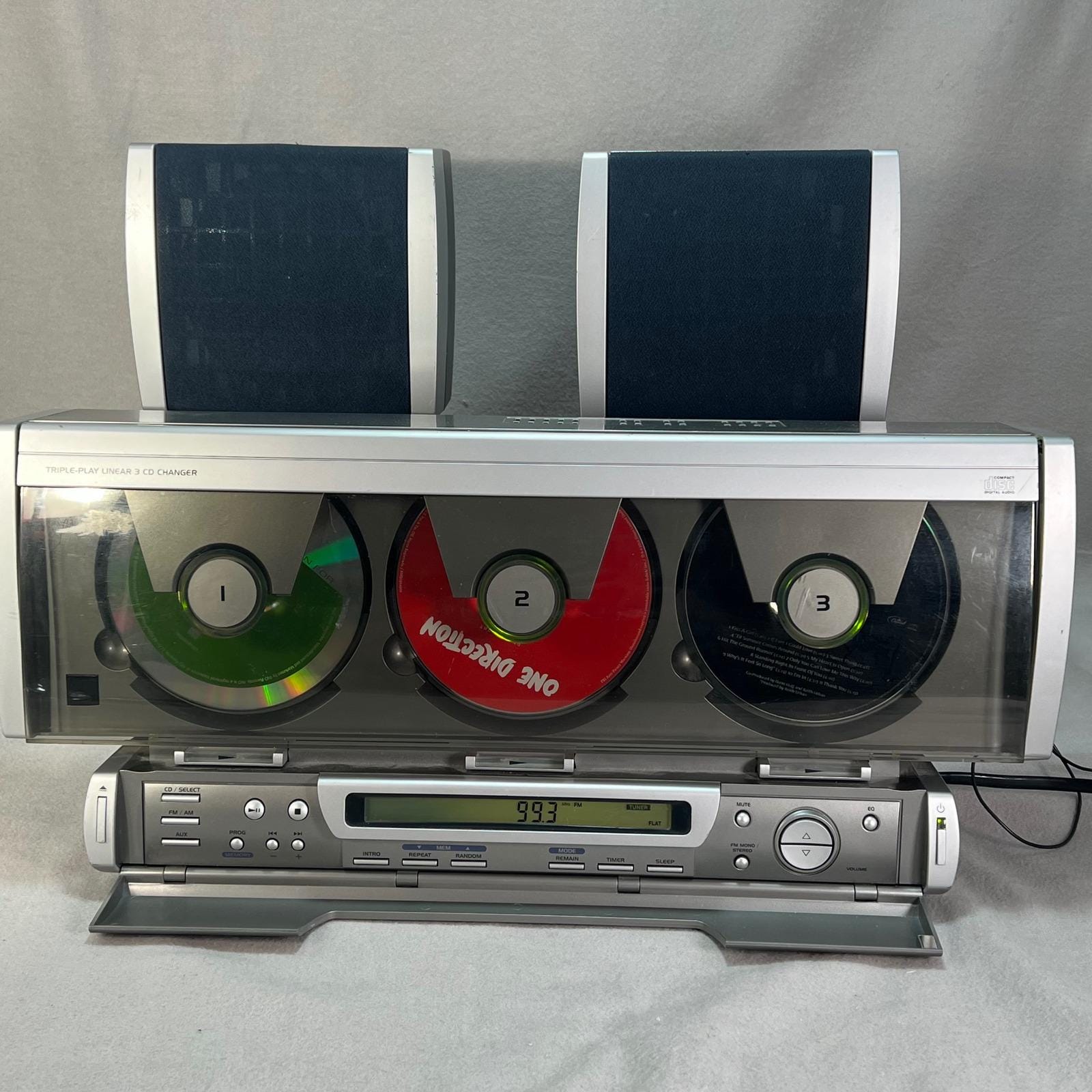 Vintage Emerson Triple Play MS3100U Linear 3 CD Changer System