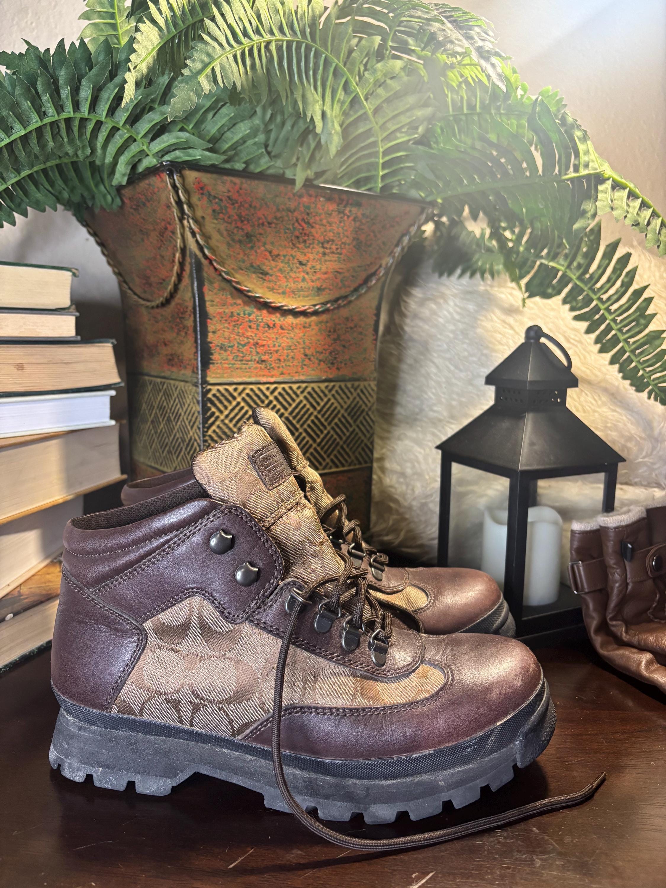 Coach Trail Boots Women display picture 1