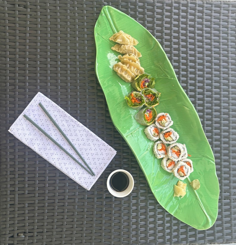 Banana Leaf Serving Platter image 1