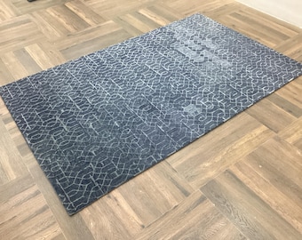 Blue Geometric Wool Rug, Hand-tufted Abstract Carpet, Modern Living Room Area Rug.
