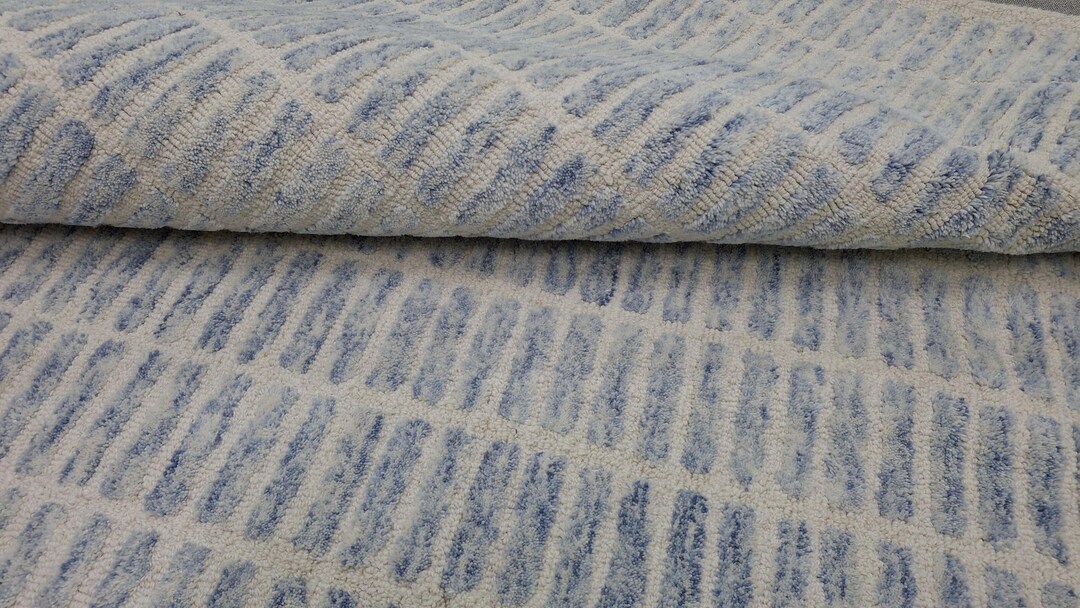 Modern Textured Blue Area Rug, Hand Tufted Wool Carpet, Contemporary ...