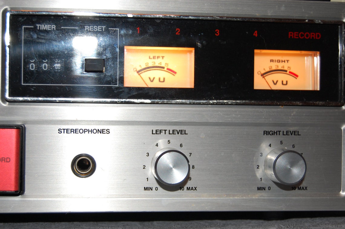 8Track Player/ Recorder with 8 Tapes Etsy