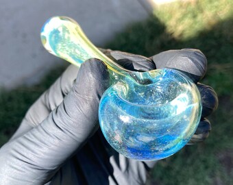 blues  color changing inside out glass tobacco handpipe