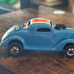 Hot Wheels, Neet Streeter, Blue Ford, Oldie but A Goodie, Toy Car